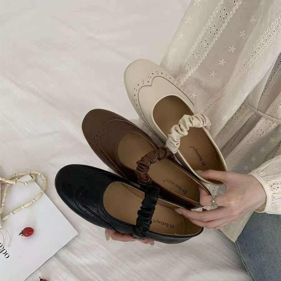 Women's Ballet Flats with Elastic Strap