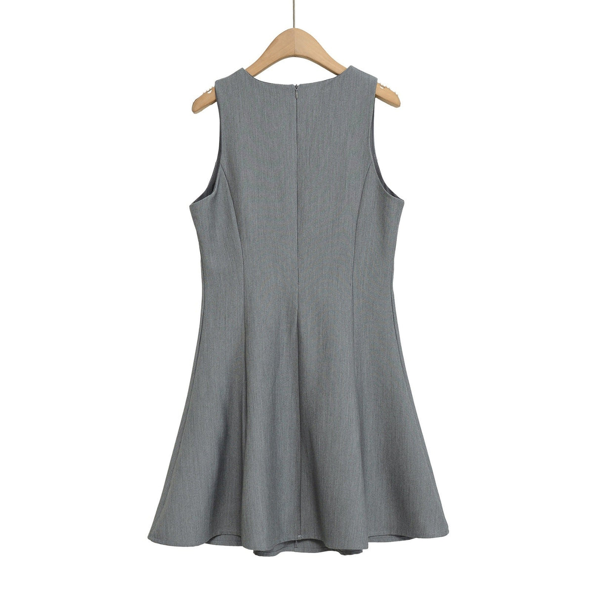 Women's Meeting Dress with Elegant Bow Detail and Flowy Cut
