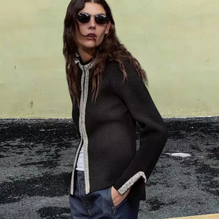 Women's Elegant Blazer with Fine Trim Details