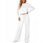 Women's Comfortable Lounge Set with Wide Cut and Long Sleeves