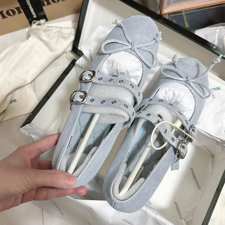 Women's Ballet Flats with Double Strap Design and Delicate Bow Detail