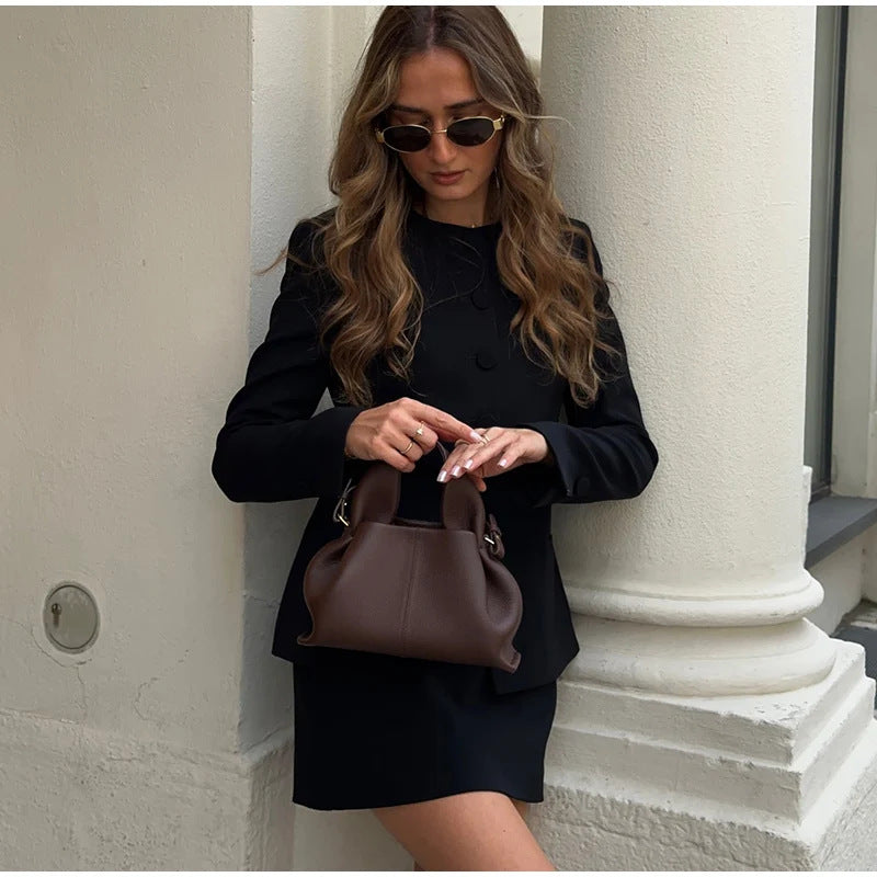 Elegant Tailored Women's Blazer
