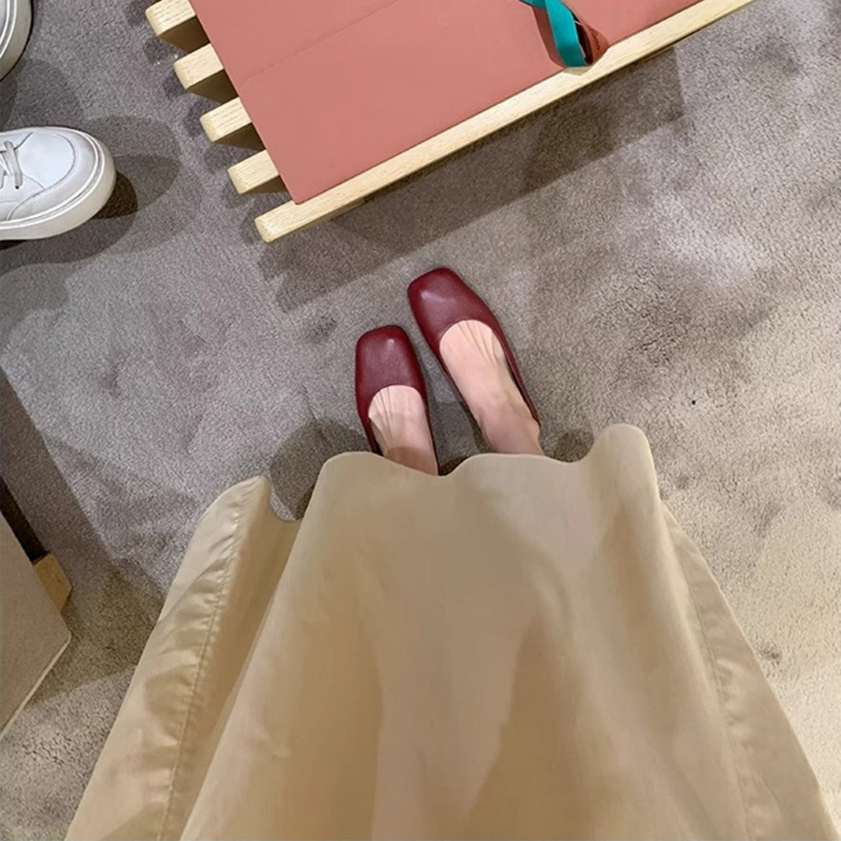 Women's Modern Square-Toe Ballet Flats with Fine Texture