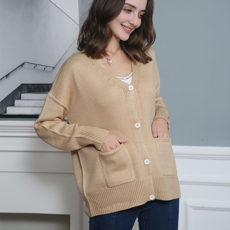 Women's Chunky Knit Cardigan with Pockets and V-Neck