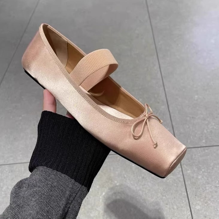 Women's Ballet Flats with Elastic Strap and Square Toe