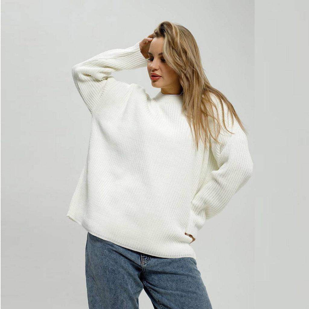 Women's Chunky Knit Comfort Sweater with Round Neckline
