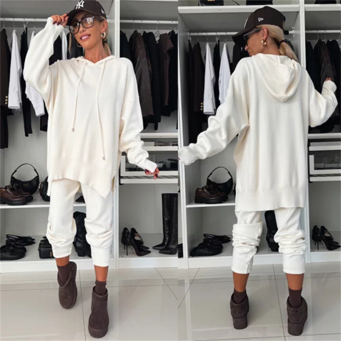 Casual Sport Set with Oversized Hoodie and Joggers
