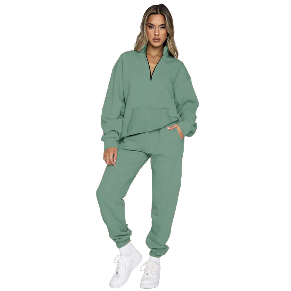 Women's Comfortable Leisure Outfit with High Collar and Kangaroo Pocket