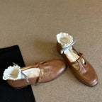 Women's Ballet Flats with Strap and Glossy Finish