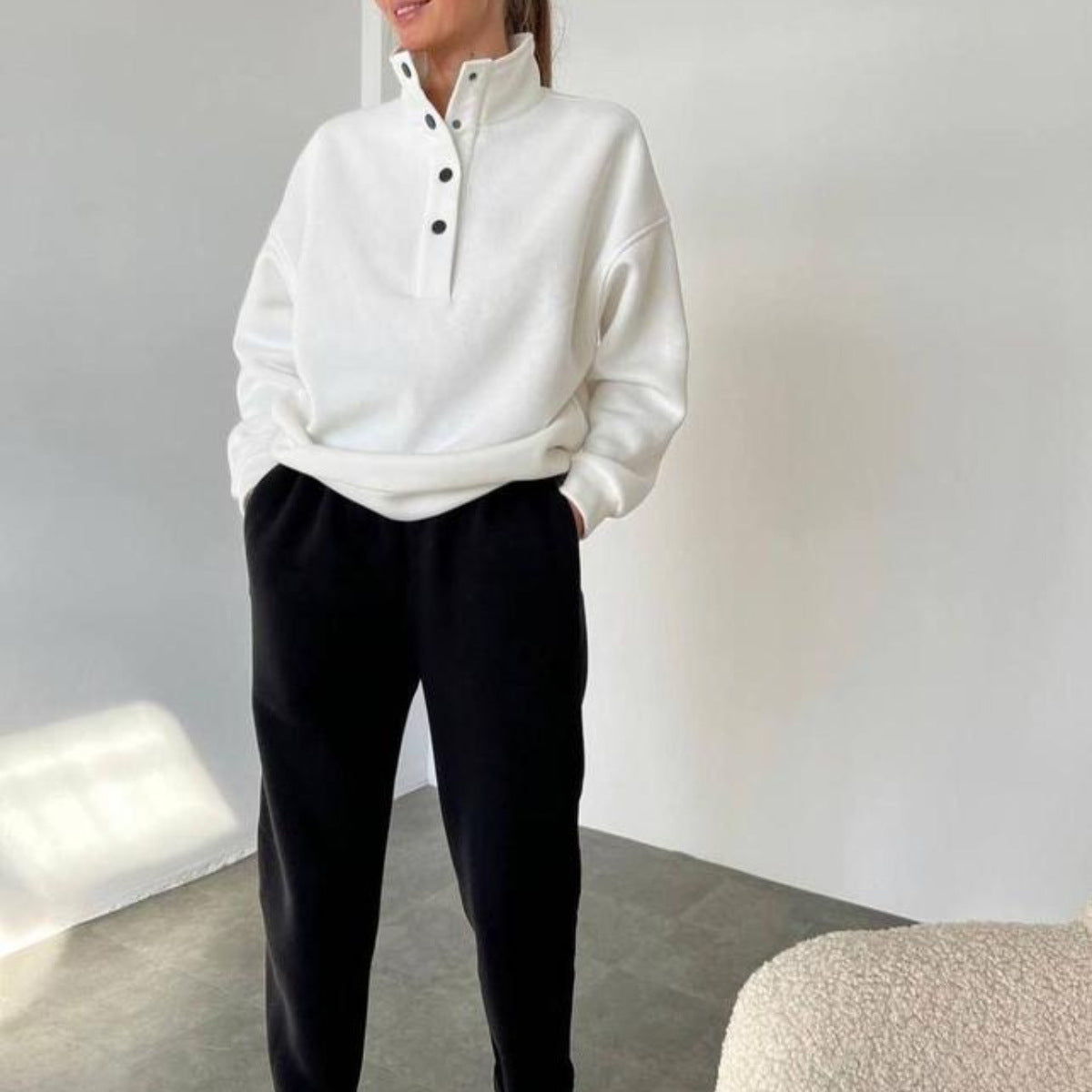 Women's Oversized Fleece Set with Stand-Up Collar and Joggers