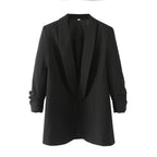 Women's Elegant Blazer with Modern Cut and Pockets