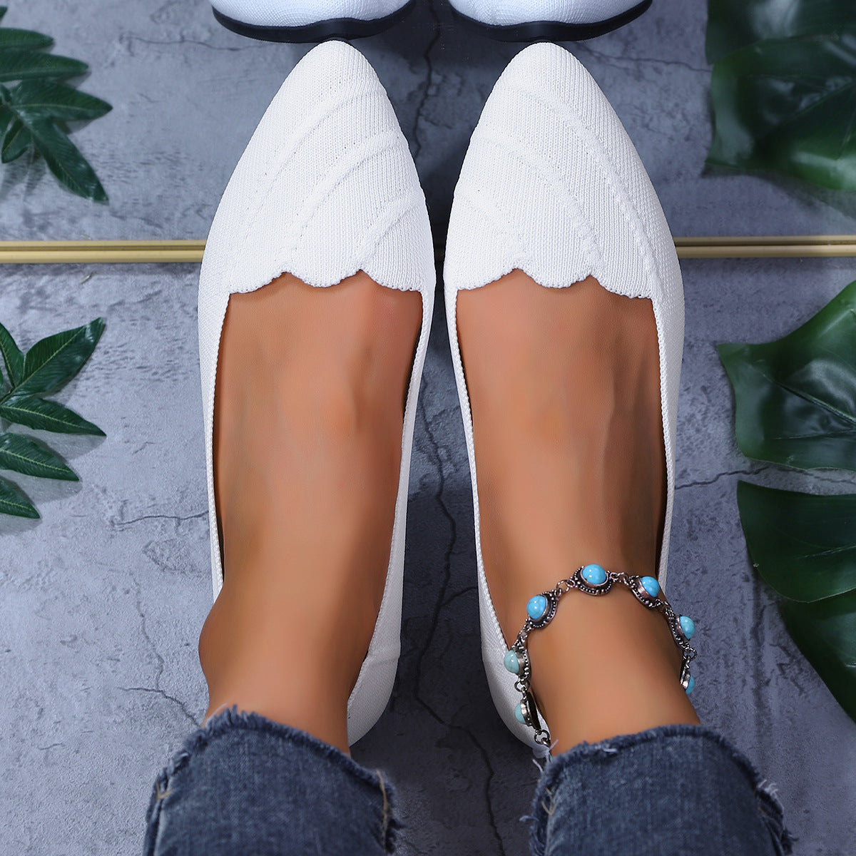 Women's Ballet Flats with Elegant Heart Cutout