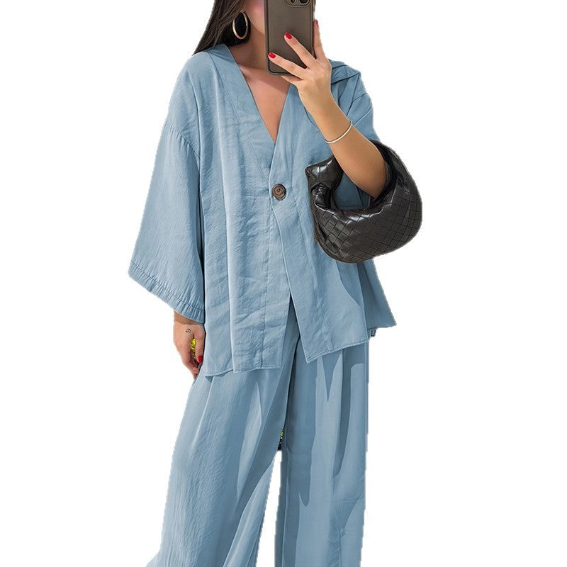 Elegant Kimono Jacket with Wide Sleeves and Loose Fit