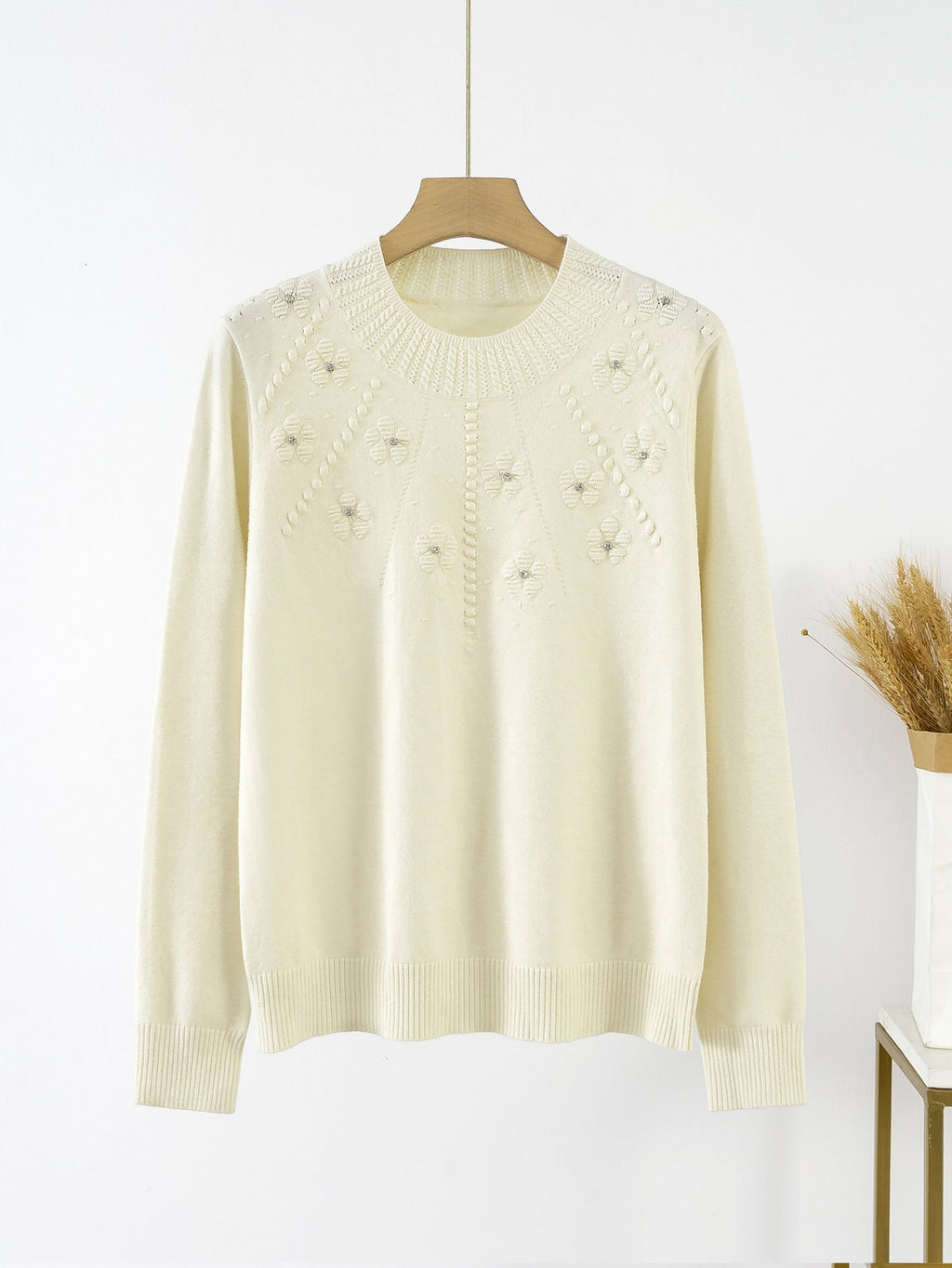 Women's Elegant Knit Sweater with Floral Design