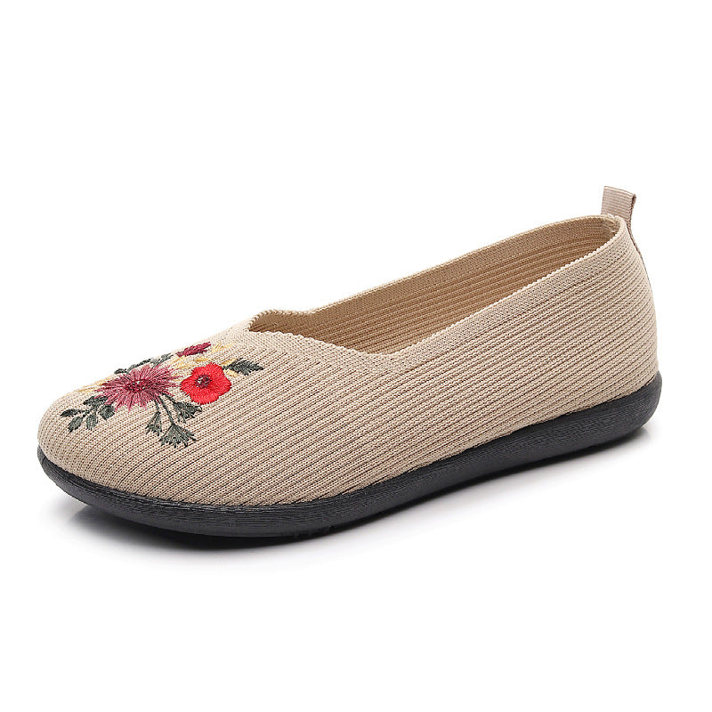 Women's Ballet Flats with Floral Embroidery and Flexible Footbed