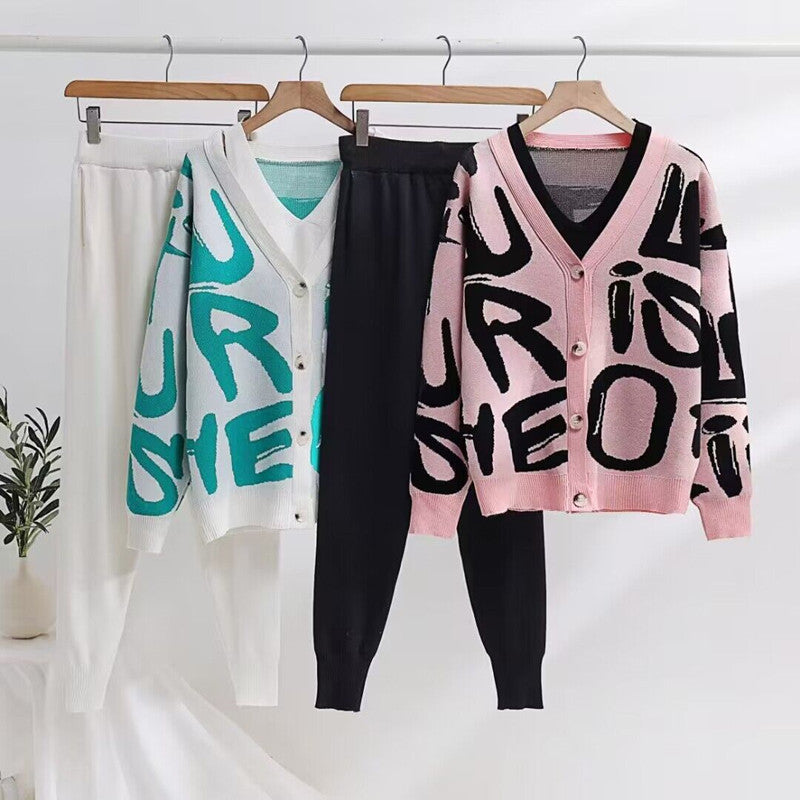 Women's Cozy Knit Loungewear Set with Decorative Lettering
