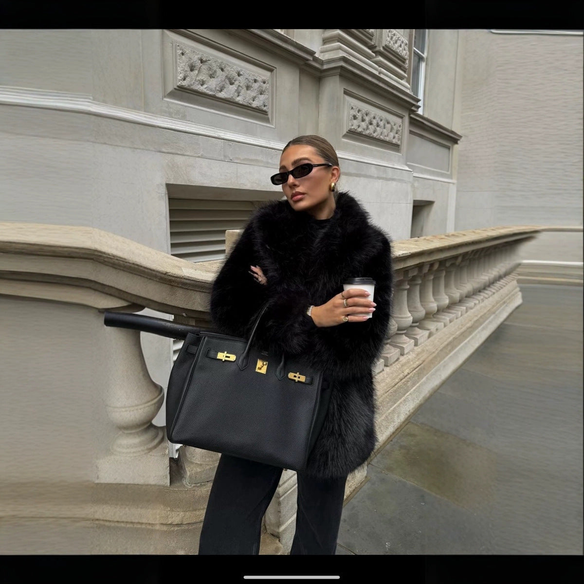 Elegant Oversized Faux Fur Coat with Wide Sleeves