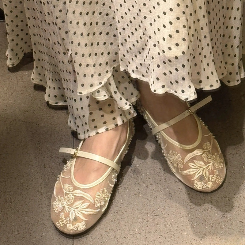Women's Ballet Flats with Floral Embroidery
