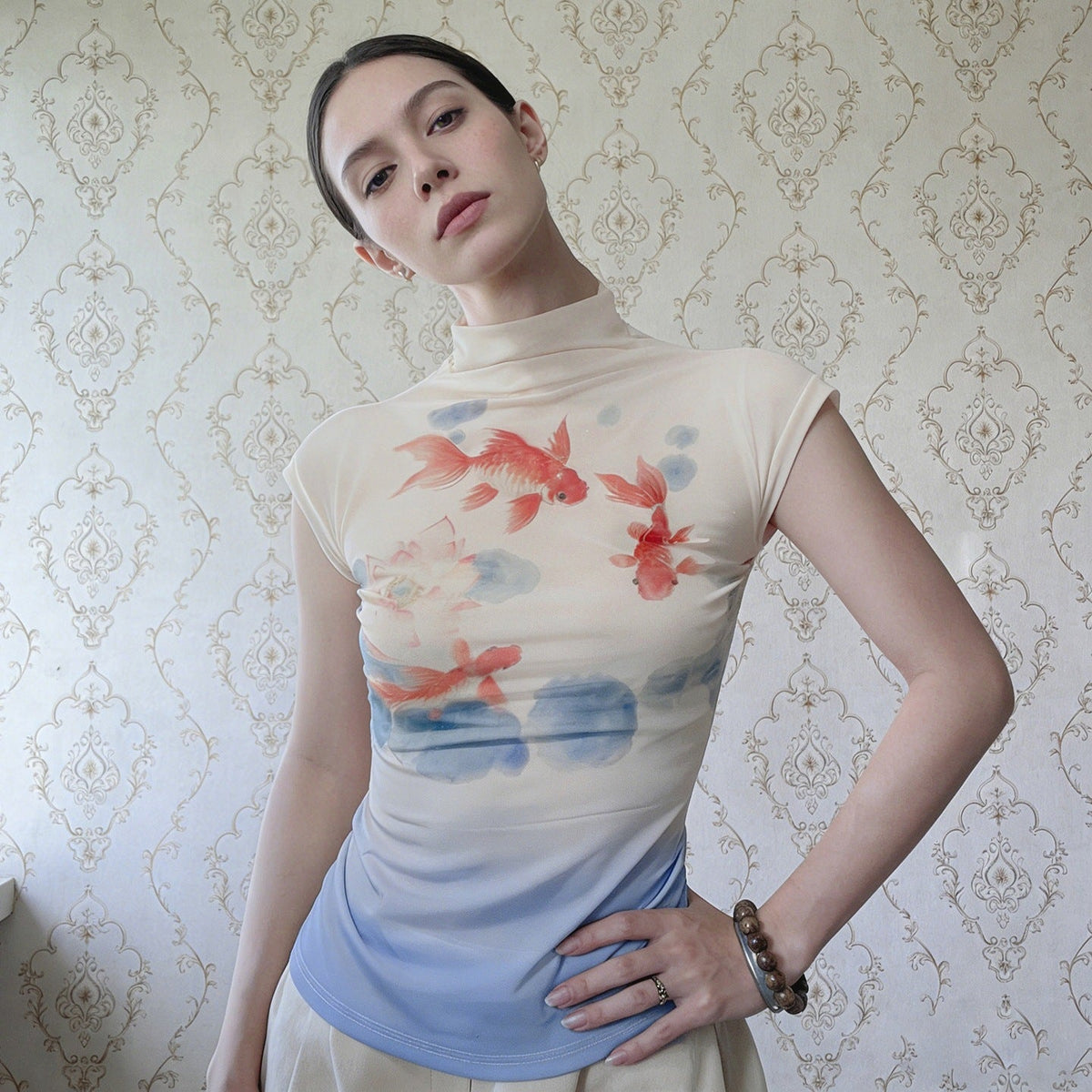 Women's Fitted T-Shirt with Elegant Goldfish Illustration