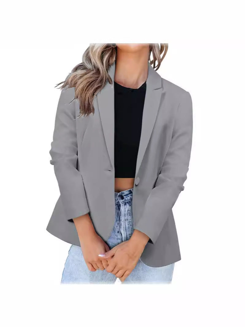 Elegant Blazer with Modern Cut and Practical Pockets