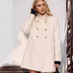 Elegant Duffle Coat with Double-Breasted Button Placket and Luxurious Details