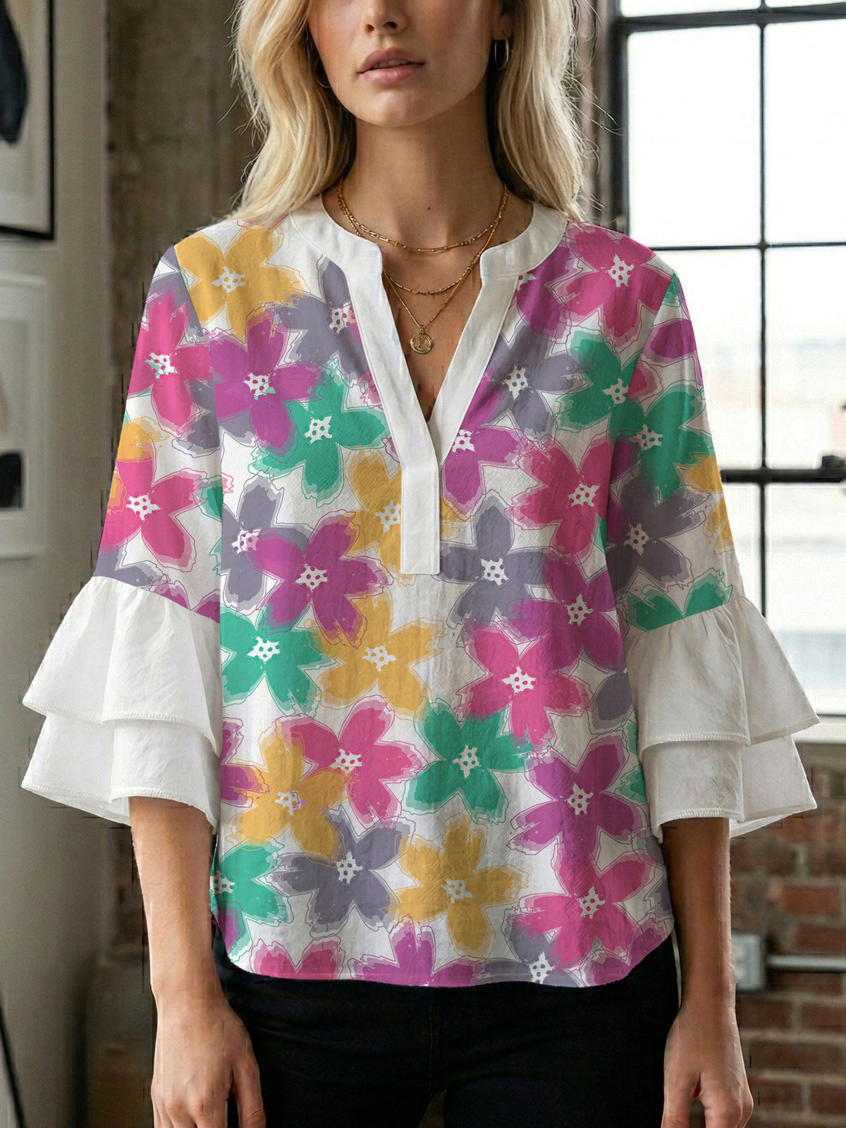 Women's Blouse with Voluminous Sleeves and Floral Design