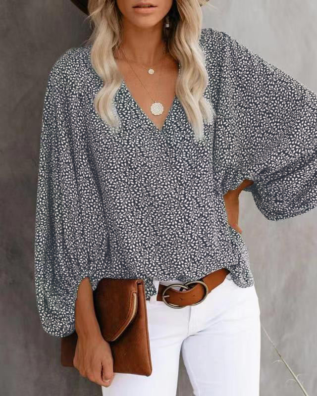 Women's Blouse with Wide Sleeves and Floral Pattern