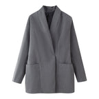 Elegant Blazer Jacket with Pockets and Modern Cut
