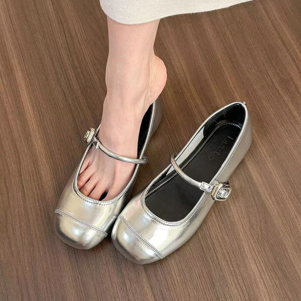 Women's Ballet Flats with Decorative Buckle