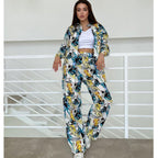 Women's Fashionable Ensemble with Floral Pattern and Wide Cut