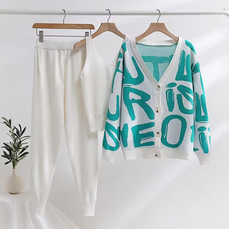Women's Cozy Knit Loungewear Set with Decorative Lettering