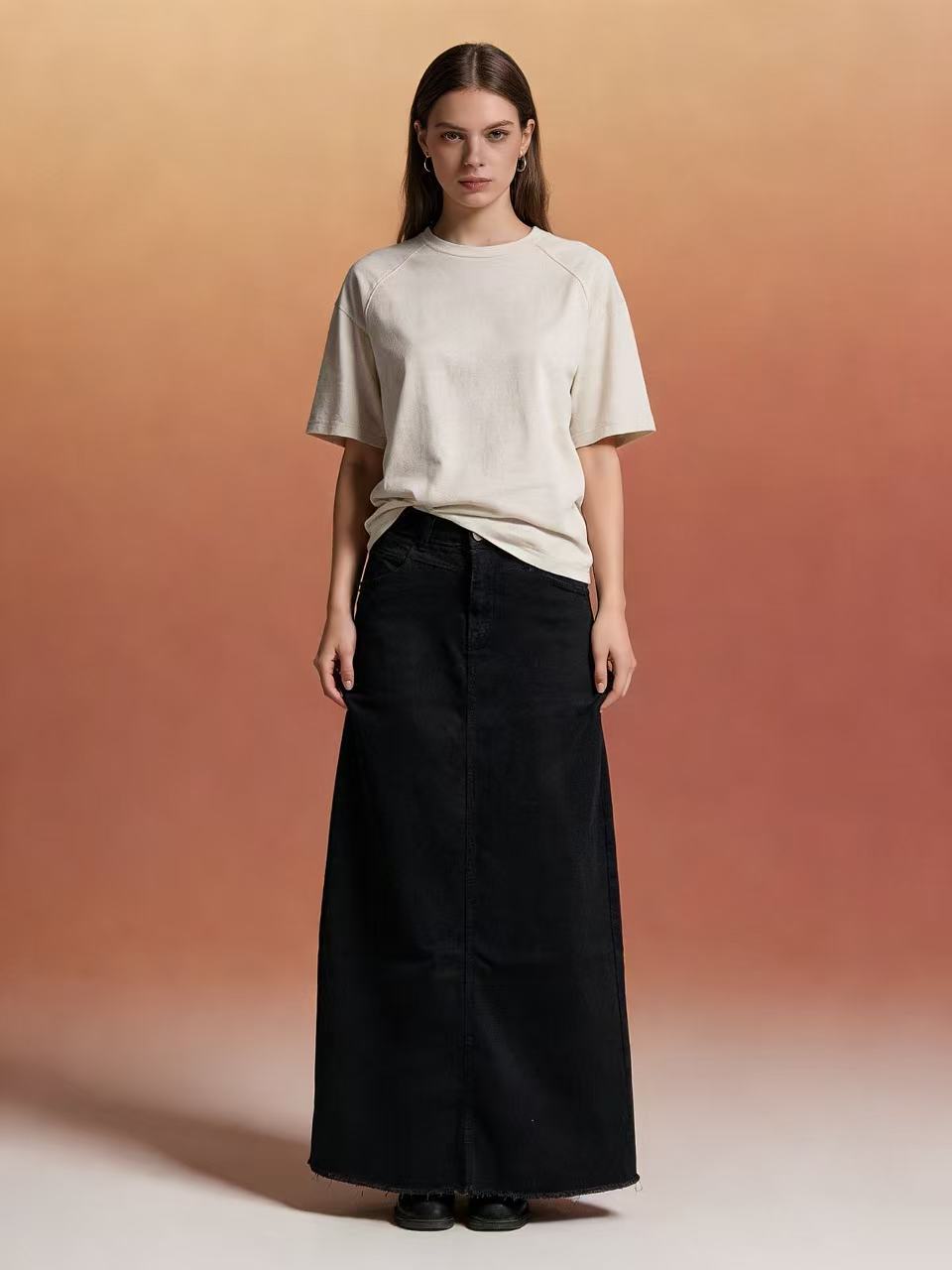 Women's High-Waisted Denim Maxi Skirt with Frayed Hem