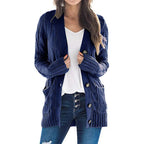 Women's Chunky Knit Cardigan with Cable Knit Pattern and Pockets