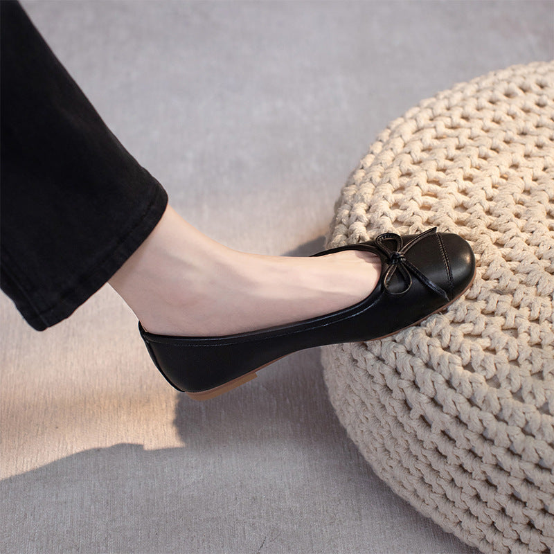 Women's Ballet Flats with Decorative Bow Accent and Non-Slip Sole