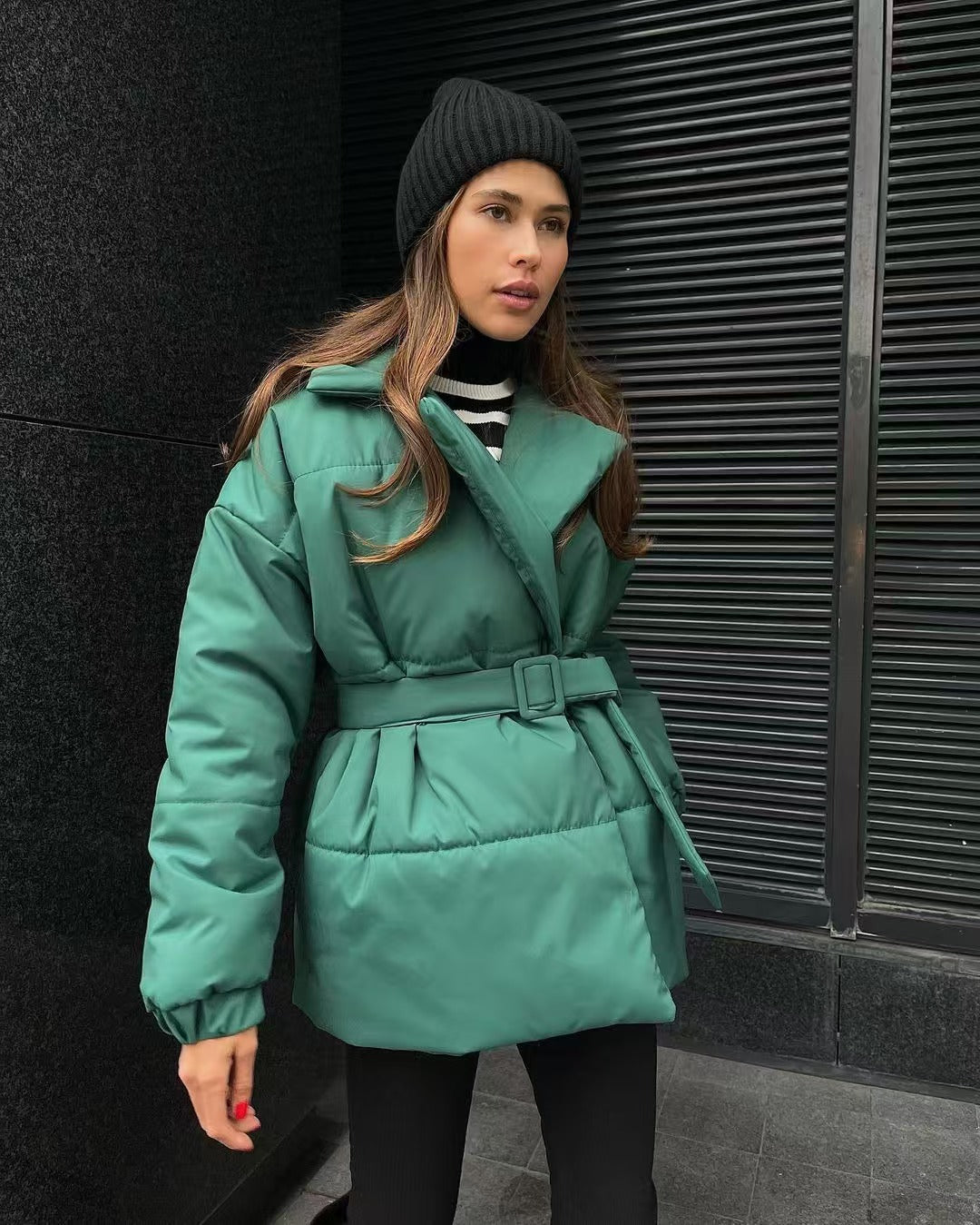 Women's Elegant Quilted Coat with Adjustable Belt