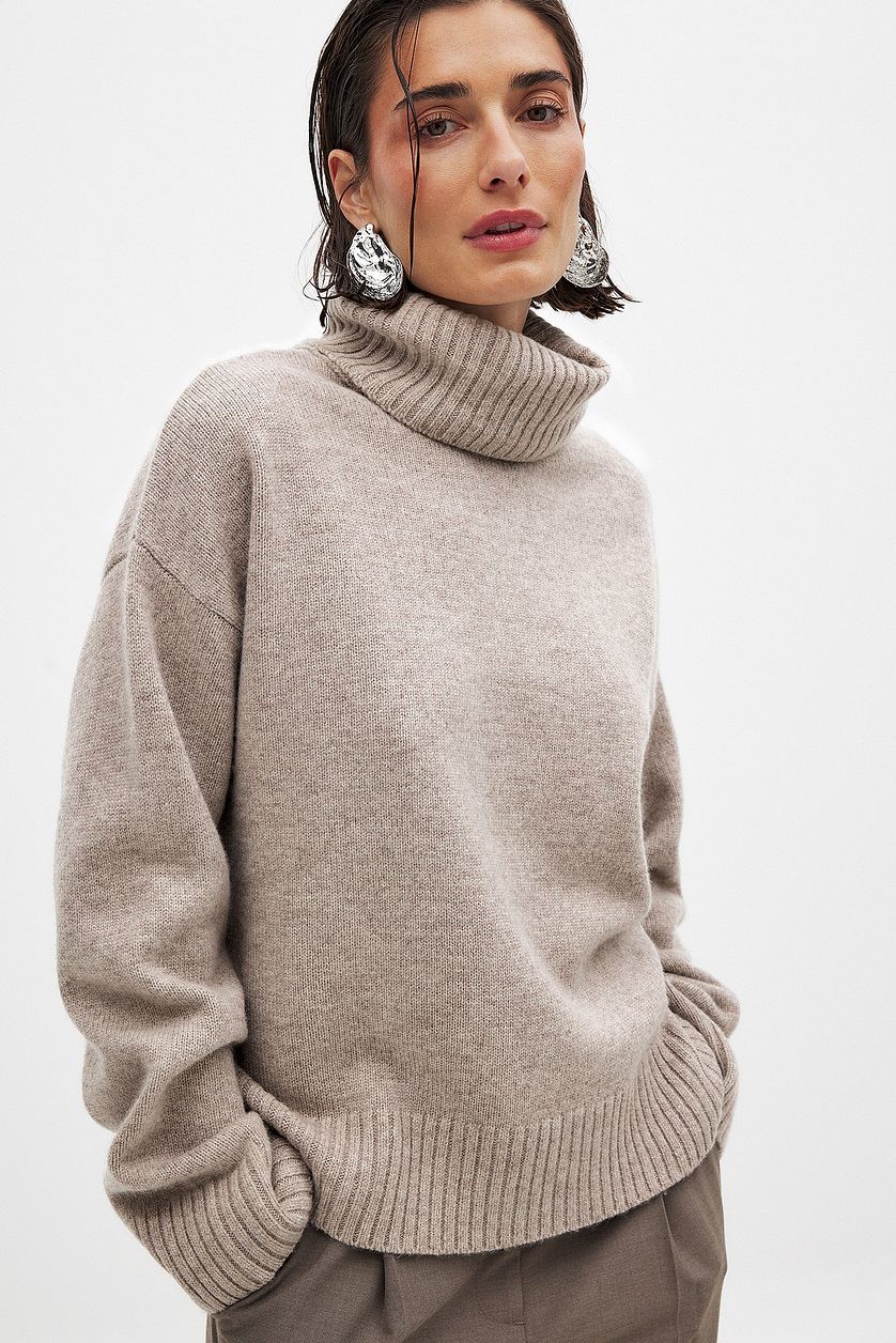 Women's Fine Turtleneck Sweater in Soft Knit