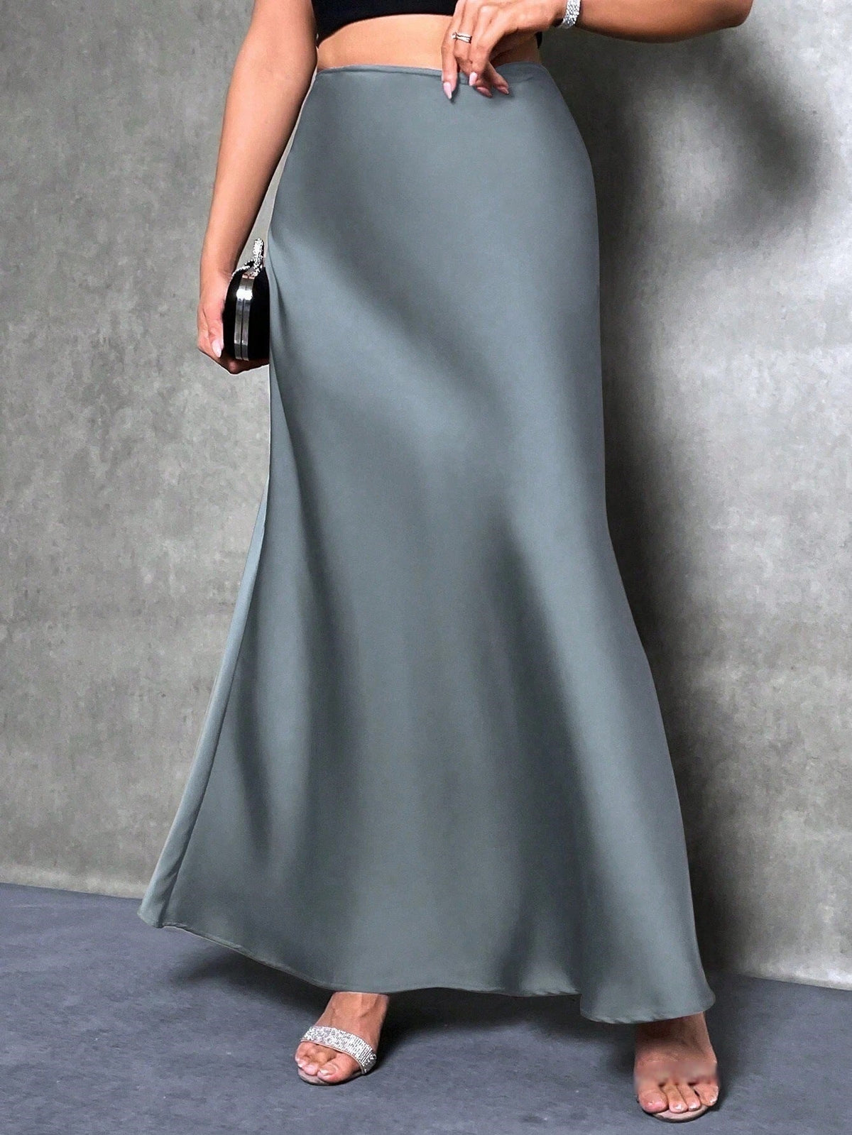 Women's Maxi Skirt with Flowing Cut