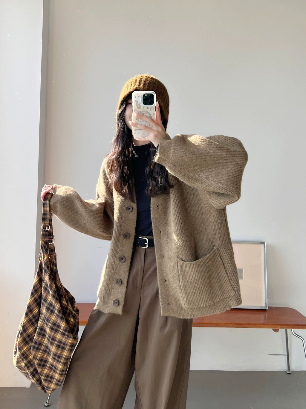Women's Cozy Cardigan with Large Pockets and Button Detail