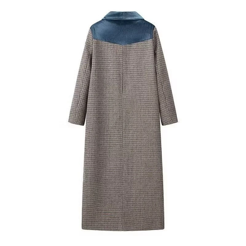 Women's Elegant Long-Sleeve Coat with Velvet Accents
