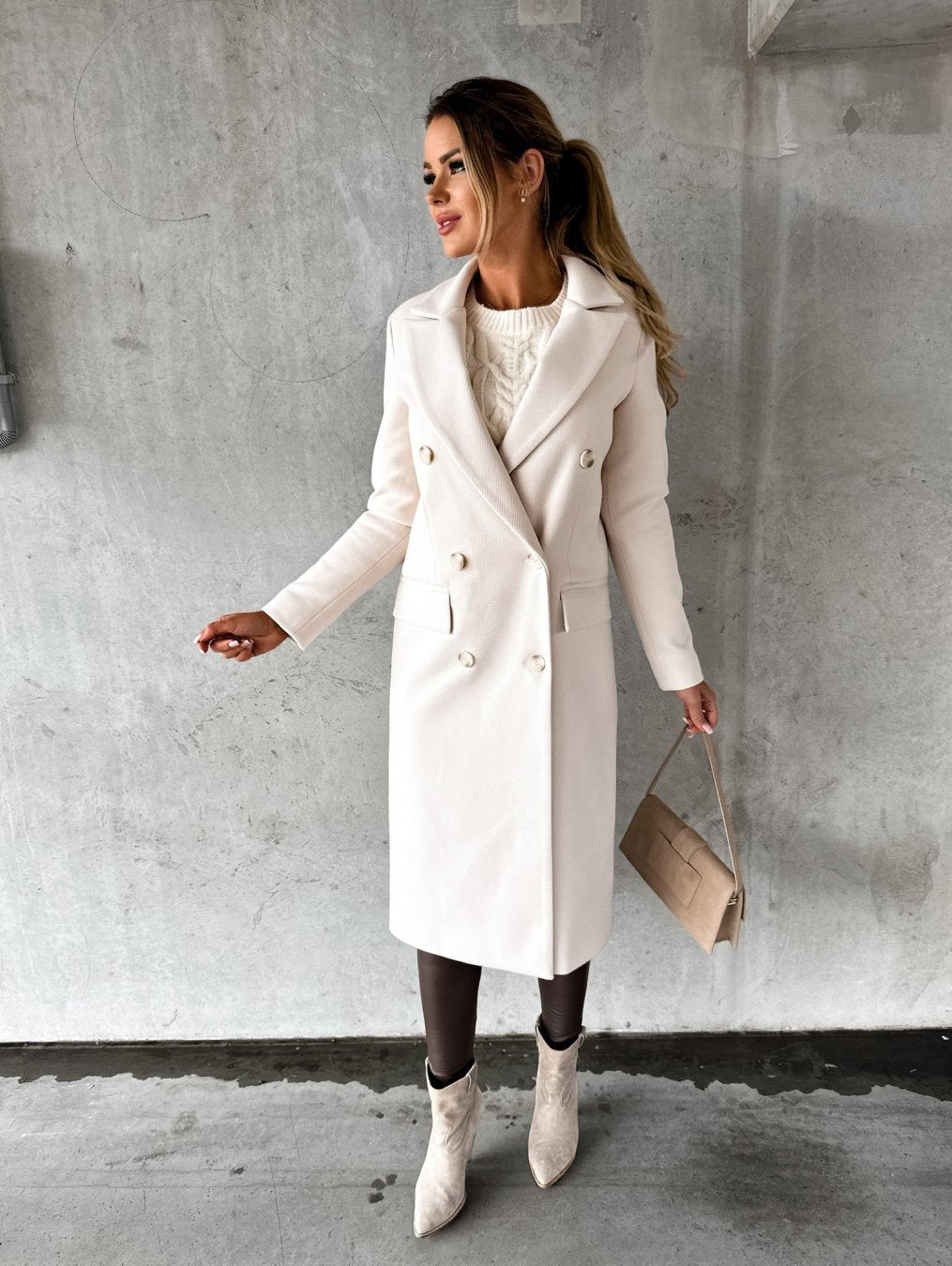 Women's Elegant and Stylish Double-Breasted Winter Jacket
