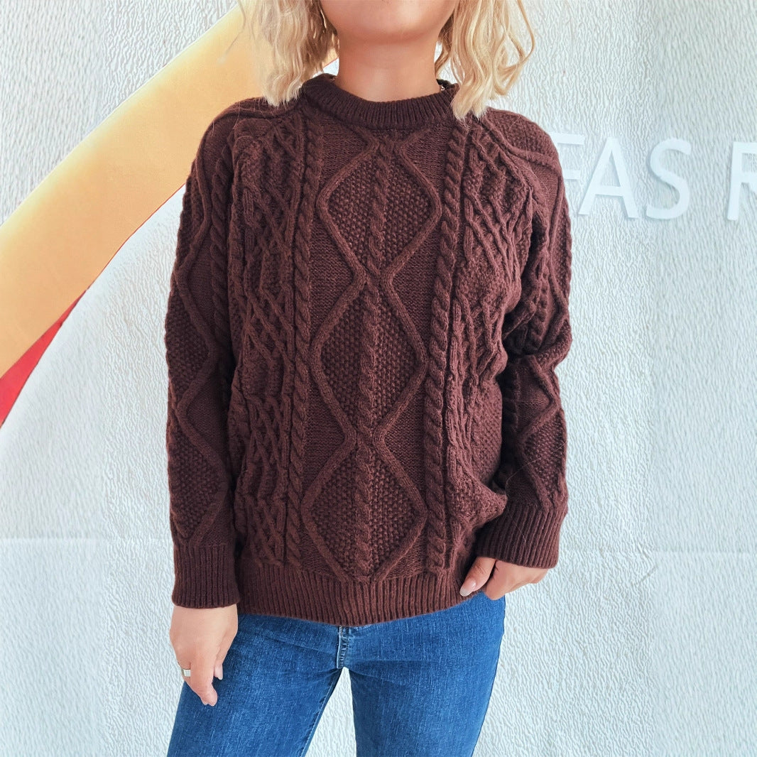 Women's Chunky Knit Sweater with Textured Cable Pattern and Casual Fit