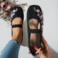 Women's Ballet Flats with Floral Embroidery and Elastic Strap