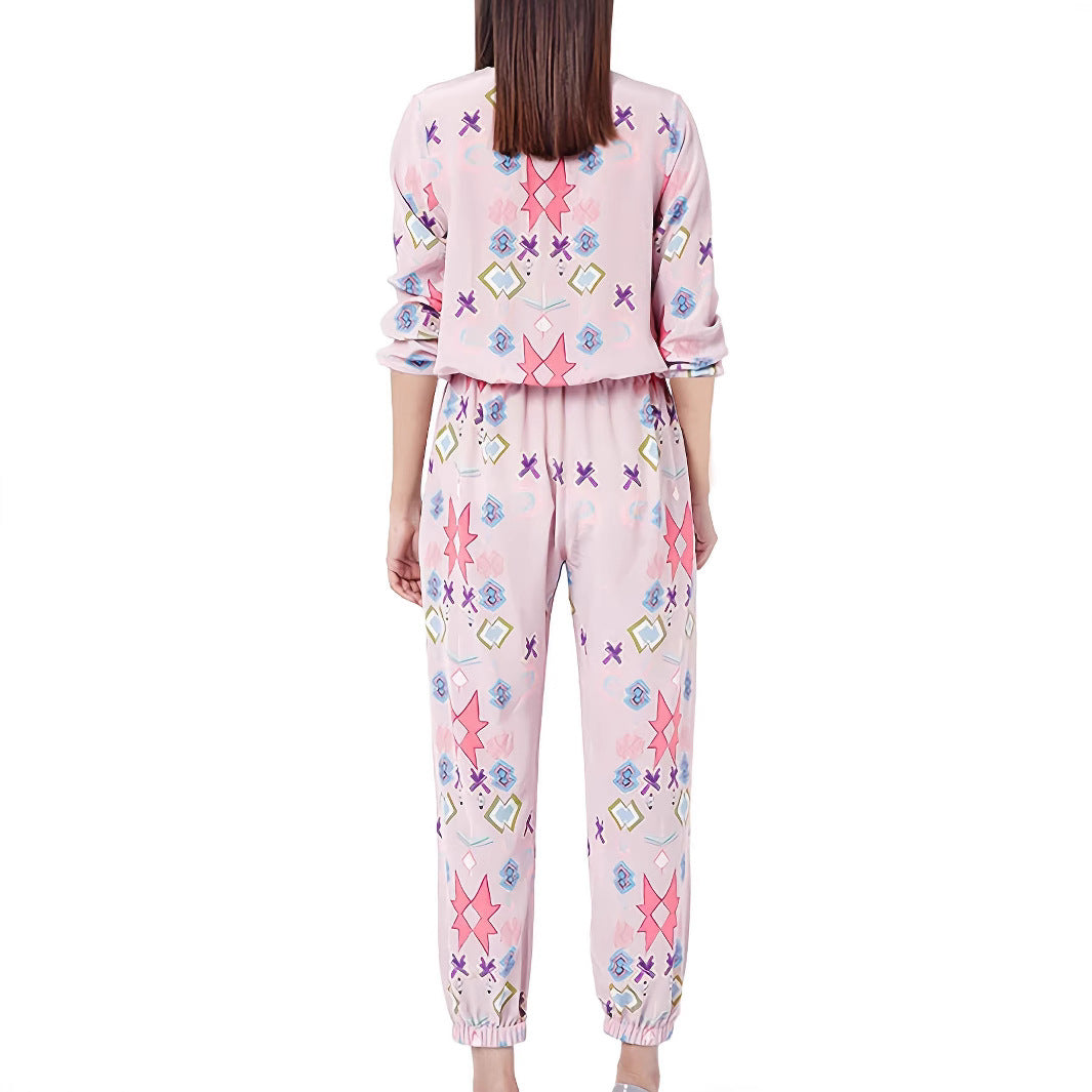 Women's Casual Jogging Suit with Modern Pattern