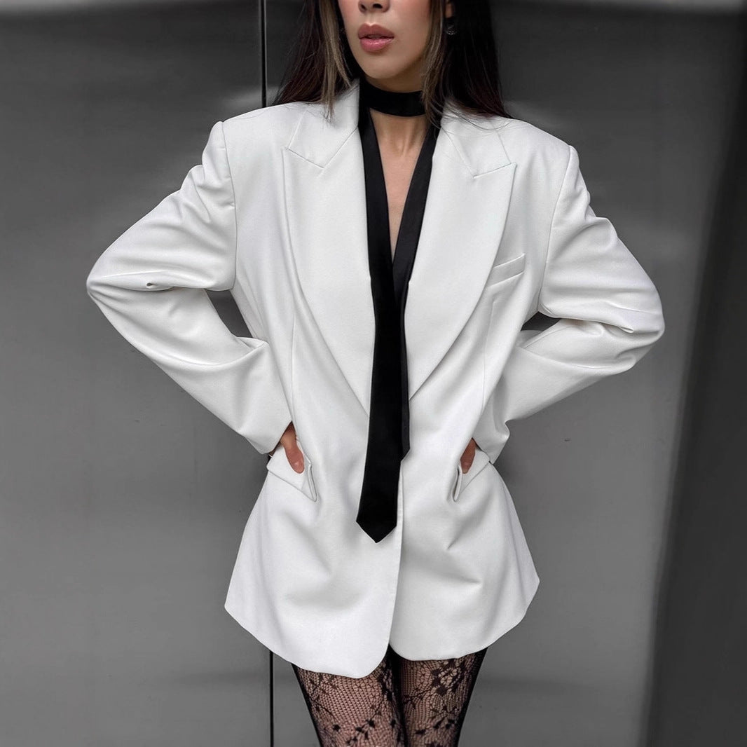 Women's Elegant Oversized Blazer with Deep Cut and Large Flap Pockets