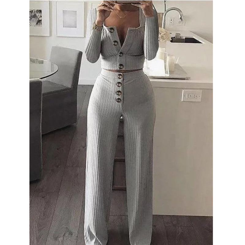 Women's Comfortable and Stylish 2-Piece Knit Suit with Button Details