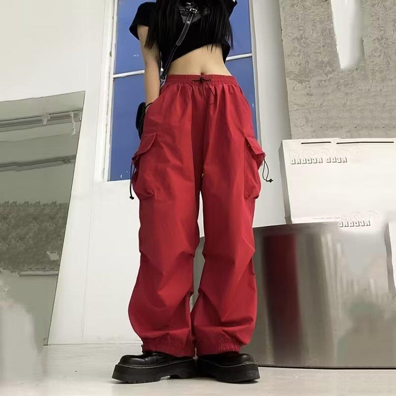 Women's Wide-Leg Cargo Pants with Practical Pockets