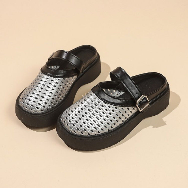 Women's Breathable Clogs with Adjustable Strap