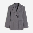 Elegant Women's Blazer with Tailored Cut and Practical Pockets