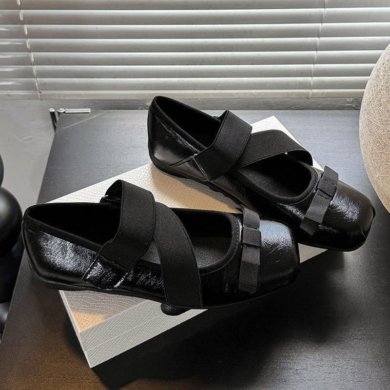 Women's Ballet Flats with Elastic Straps and Decorative Bow