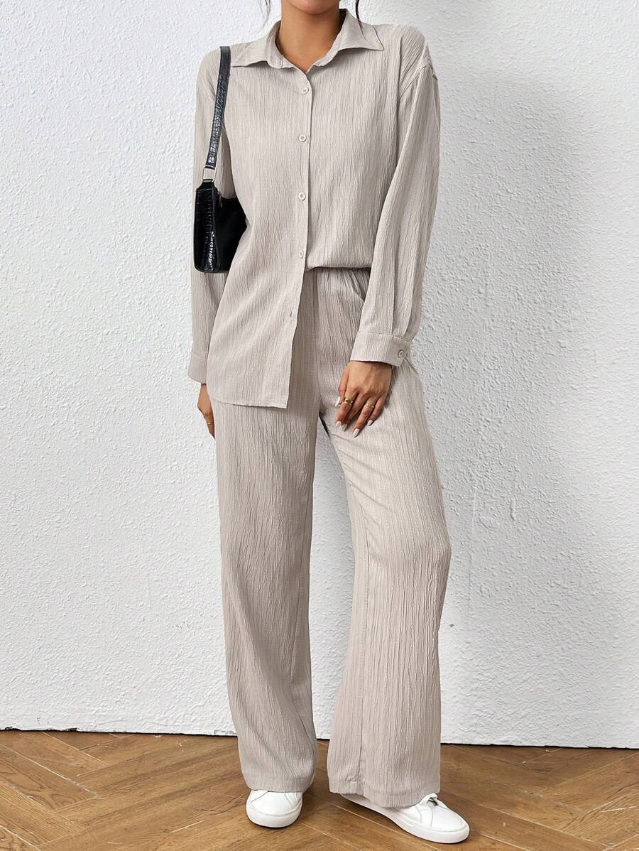Women's Airy Summer Suit Set with Fine Pleats